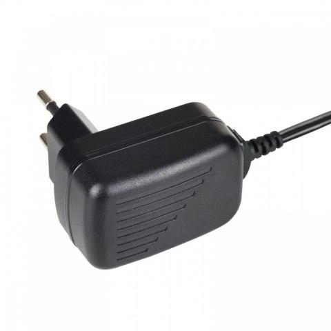 AKYGA Zasilacz 5V/2A 10W AK-TB-34 3.5X1.35mm Sieciowy uniwersalny