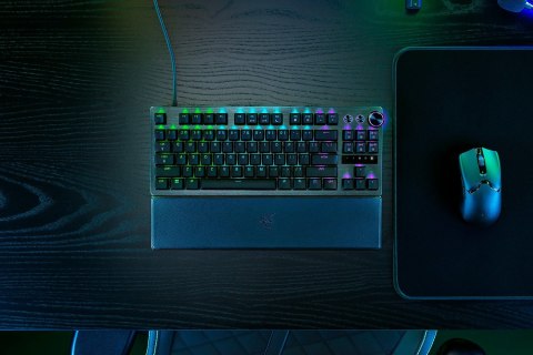 RAZER Razer RZ03-04980100-R3M1 klawiatura Gaming USB QWERTY US English Czarny