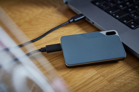 INTENSO Dysk zewnętrzny SSD Intenso TX100 250GB Niebieski