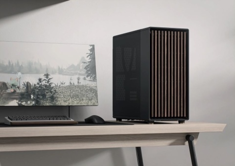 Komputer Gamingowy Fgame AI 9950X | PNY PRO 4500 72GB | 96GB | 2TB (FGAMEPROAI4)