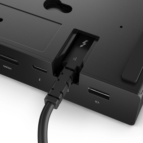 Lenovo Inteligentna stacja dokująca Lenovo ThinkPad USB4 5500 (z zasilaczem 135 W) | Ilość DisplayPorts: 2 | Ilość portów HDMI: 1 | 100