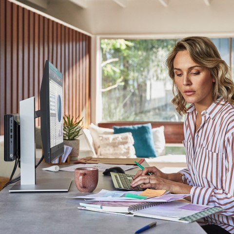 Hewlett-Packard HP Elite Mini 800 G9 Intel® Core™ i5 i5-14500 16 GB DDR5-SDRAM 1 TB SSD Windows 11 Pro Mini PC Czarny