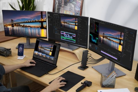 ASUS Stacja dokująca ASUS DC500 Triple 4K Thunderbolt 4 Dock