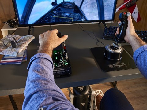 THRUSTMASTER Thrustmaster TPR Rudder Czarny, Srebrny USB Flight Sim Analogowy PC