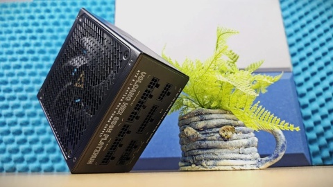 Zasilacz MODECOM VOLCANO HEX 850W PLATINUM ATX 3.1