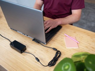 Trust Trust Primo adapter zasilający/ inwentor Wewnętrzna 90 W Czarny