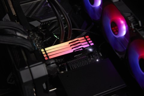 Kingston Kingston Technology FURY Beast RGB moduł pamięci 16 GB 2 x 8 GB DDR5 5600 MT/s