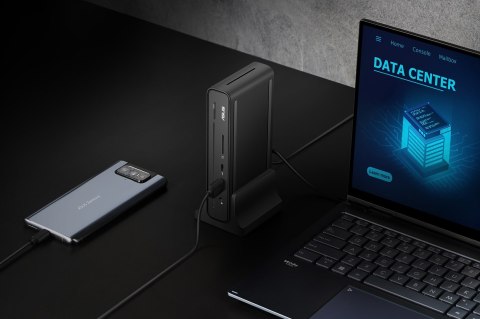 ASUS Stacja dokująca ASUS Triple Display USB-C Dock DC300 150Watt