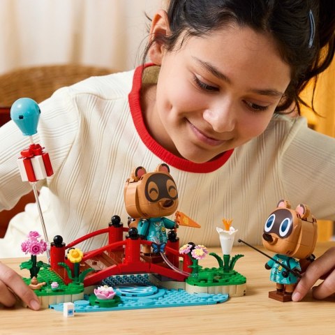 LEGO Klocki Animal Crossing 77059 Timmy i Tommy na spacerze