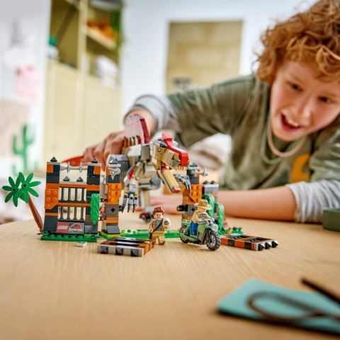 LEGO Klocki Jurassic World 77982 Ucieczka spinozaura