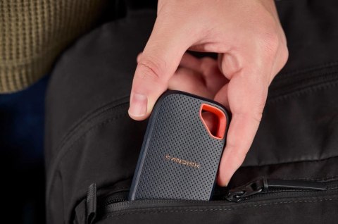 SanDisk Sandisk Extreme Portable SSD "Tripel" USB 2TB External Drives 2000MB/s(R) / 1800MB/s(W)