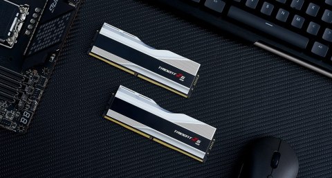 G.SKILL G.Skill Trident Z5 RGB moduł pamięci 32 GB 2 x 16 GB DDR5 6000 MHz