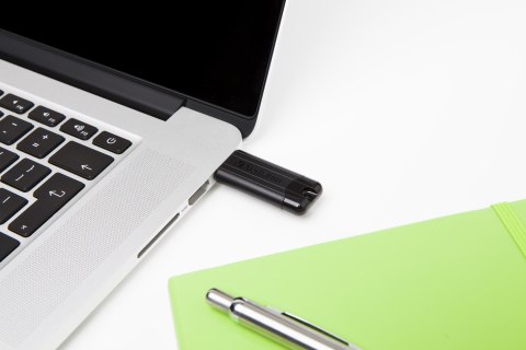Verbatim Verbatim PinStripe pamięć USB 128 GB USB Typu-A 3.2 Gen 1 (3.1 Gen 1) Czarny