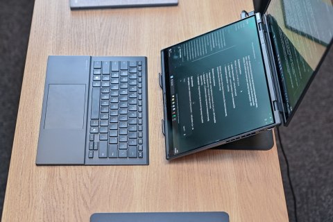 Media tech MEDIA-TECH REGULOWANA, OBRACANA, ERGONOMICZNA PODSTAWKA POD LAPTOPA LAPTOP STAND ROTO MT2662