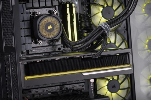 Actina Actina iCUE 7800X3D/32GB/2TB/RTX5070Ti/850W/W11