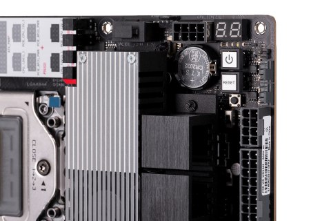 ASUS Płyta główna Asus Pro WS WRX90E-SAGE SE 1x sTR5 AMD ryzen Threadripper PRO 7000 SoC (8x DIMM, 4x SATA, 2x SlimSAS, 4xM.2, 2x10Gb