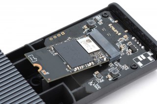 Digitus Obudowa USB 4.0 Typ C na dysk SSD M.2 NVMe 40 Gbps aluminiowa, beznarzędziowa