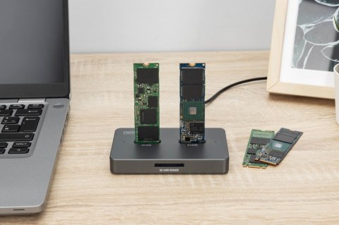 Digitus Stacja dokująca dysków | USB-C 3.2 Gen2 10Gbps | SSD M.2 NVMe + SATA (max. 2x 4TB) | Czytnik kart SD-Express 7.1 (max. 2TB) | Cz